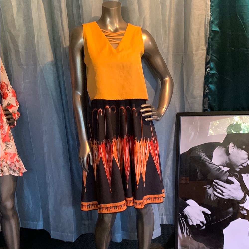 Rare diamond of a dress!! s/m